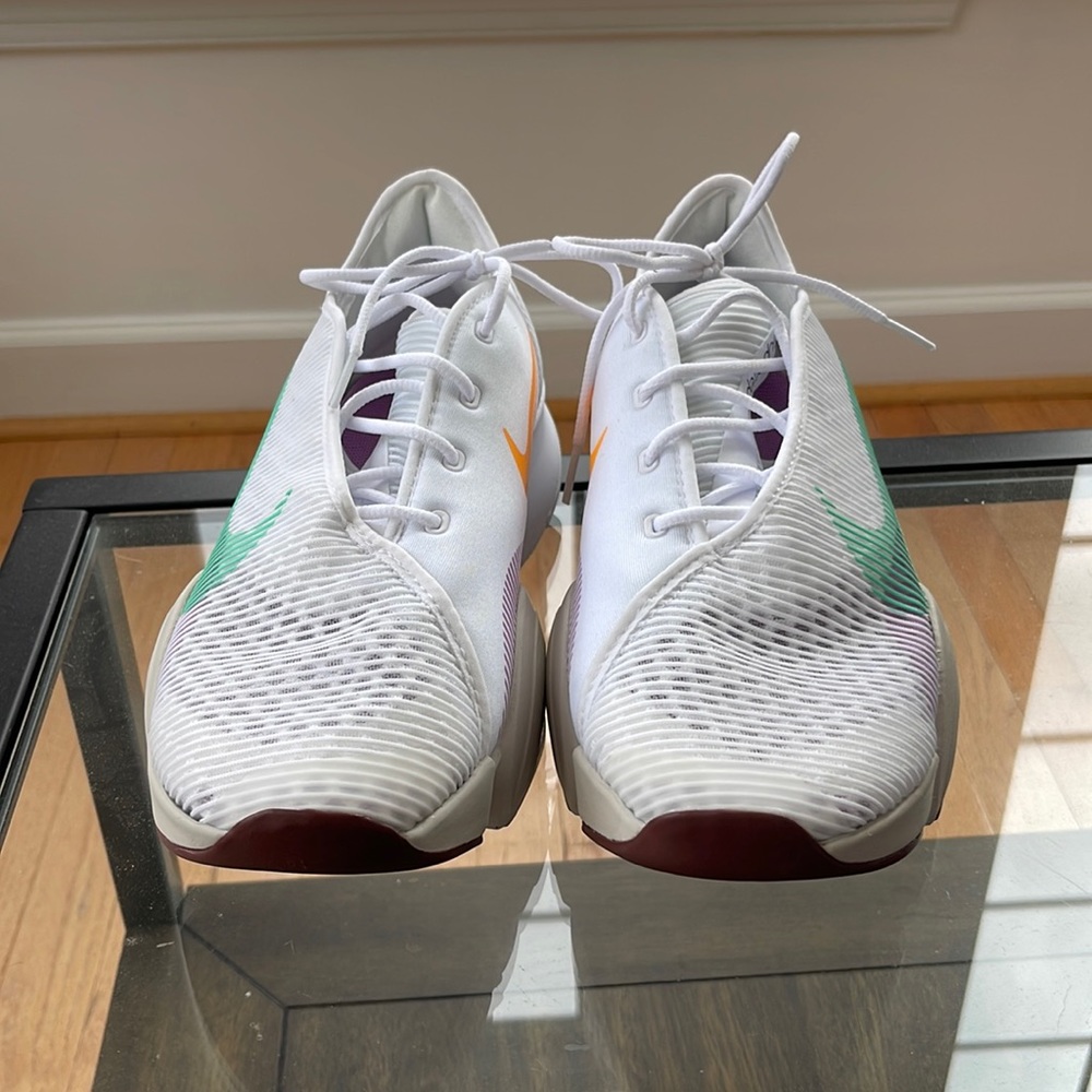 Nike Flyplate Sneakers